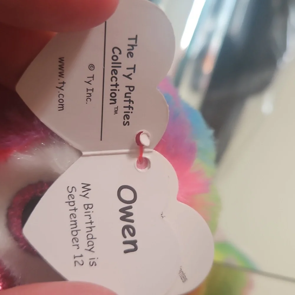 4 TY BEANIE PUFFIES AND BALLS COLLECTIONS